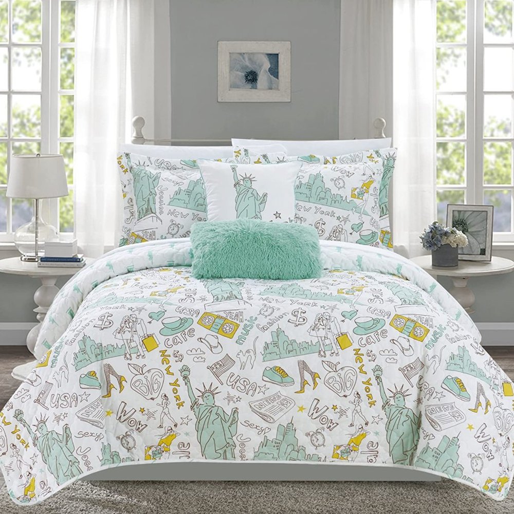 New York City 5 Piece Reversible Quilt Set (Queen)